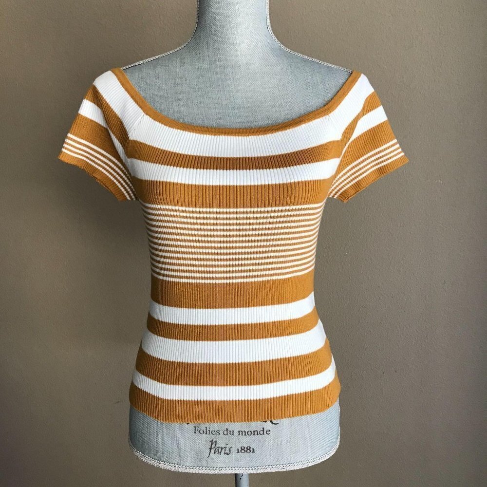 Charlotte Russe Juniors XL Ribbed Off‎ The Shoulder Top